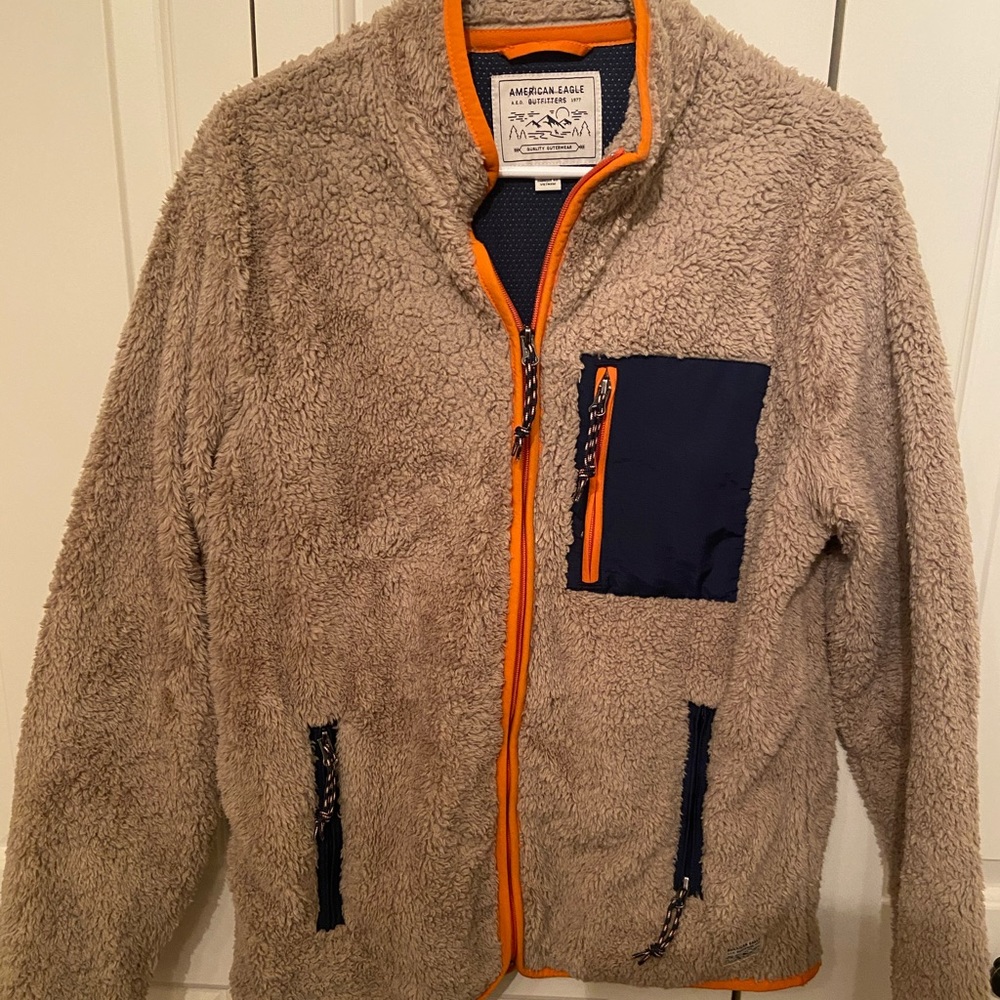 American Eagle men’s Fleece jacket Size medium